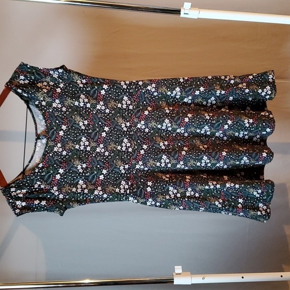 Cute dress‎ by Cuidado Con El Perro. - Picture 1 of 6